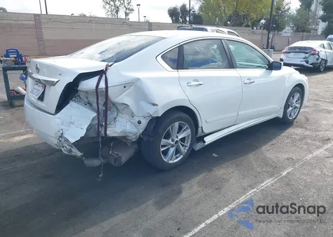 2015 Nissan Altima 2.5 S из США, поврежденный, VIN 1N4AL3AP9FC448856